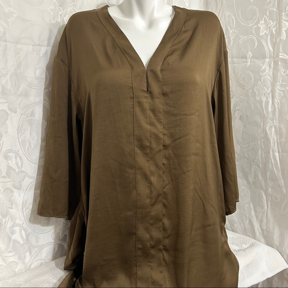 H&M Bronze Silky Flowy V-Neck Seamed Relaxed Fit Long Sleeve Shift Dress - Picture 6 of 10
